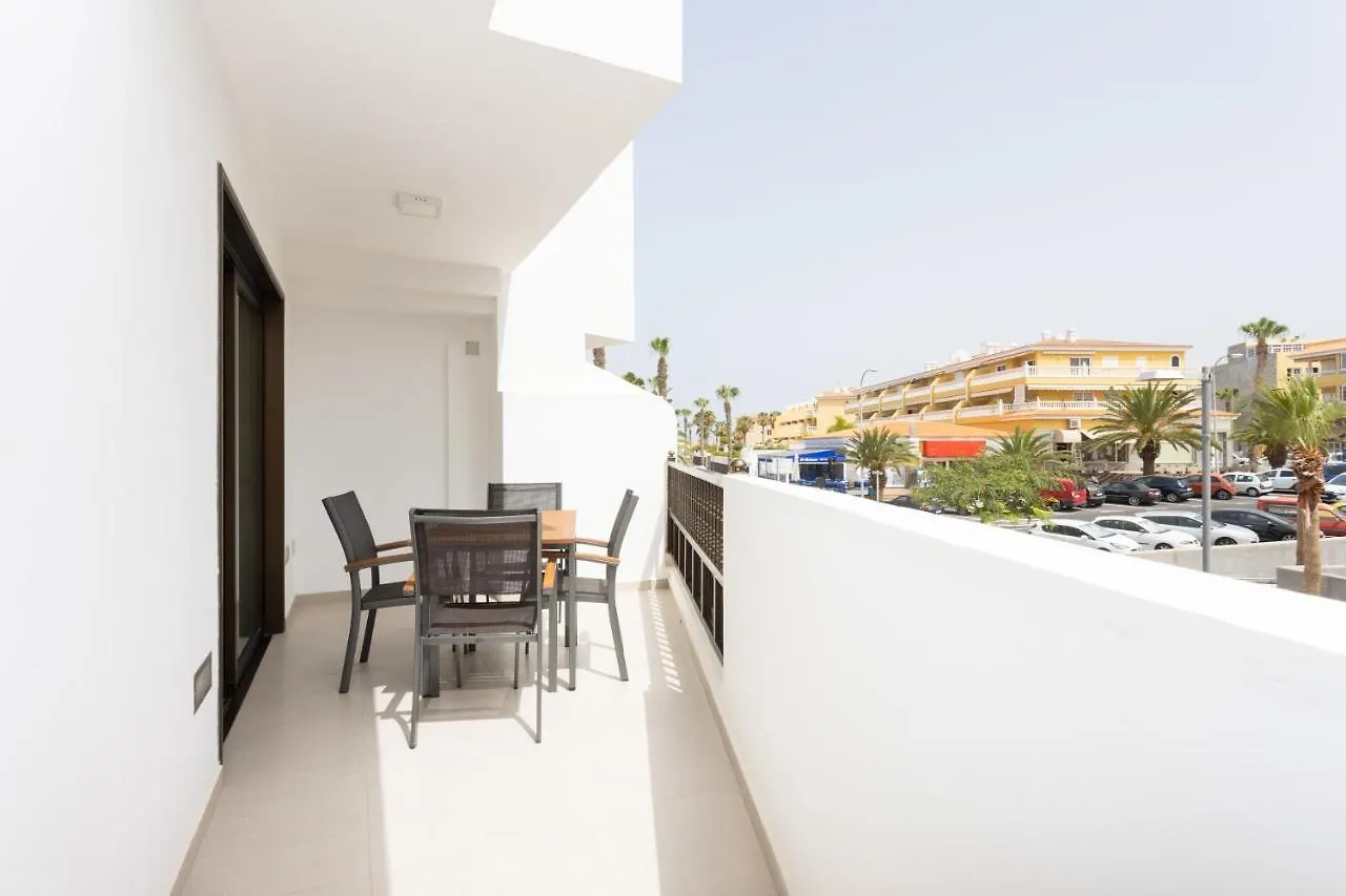 Playa San Juan Perfect Stay By Sunkeyrents Apartment